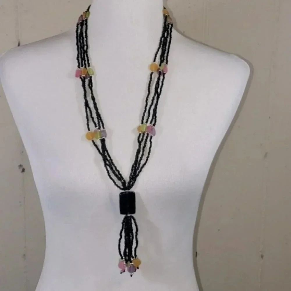 Black & multiβ colored based long necklace